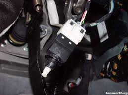 See U2UAE repair manual